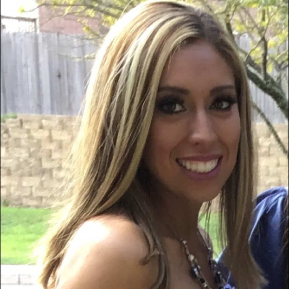 Meet your Posher, Linzie